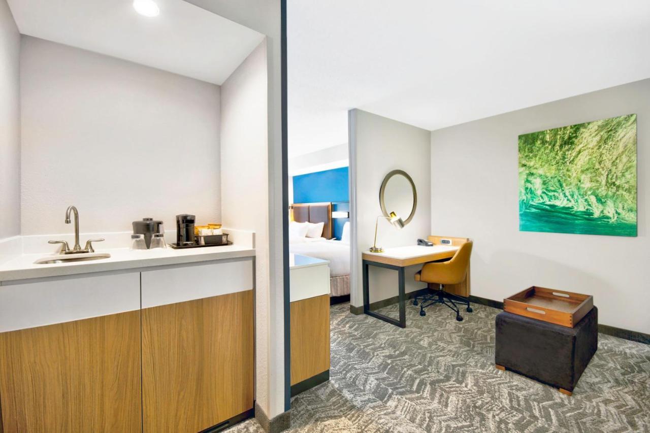 Hotel Springhill 3*